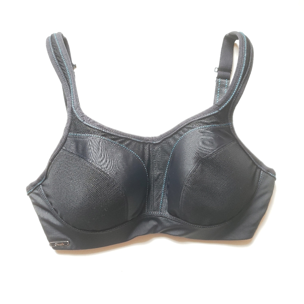 Chantelle sports bra 32DDD 32F